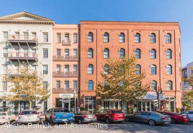Main picture of 360 Chambers St