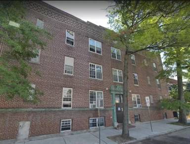 Main picture of 981 18th Ave