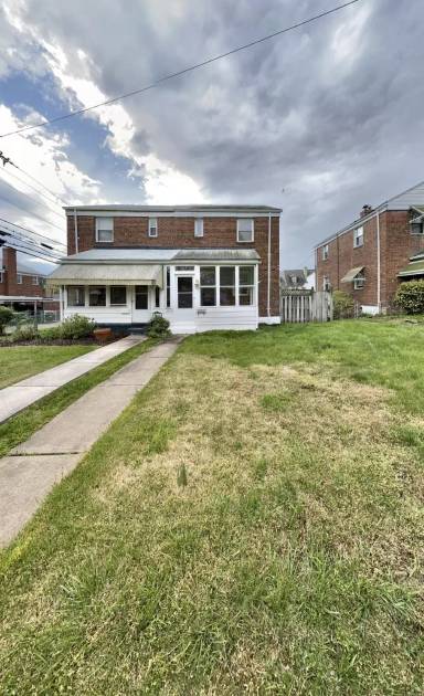 Main picture of 2636 Liberty Pkwy