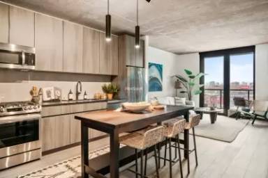 Main picture of 1430 W Randolph