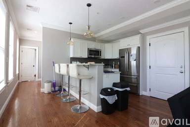Main picture of 38 Hyde Park Ave