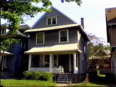 Main picture of 450 Melville St