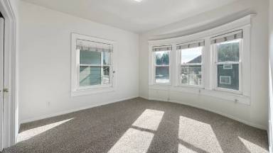 Main picture of 760 18th St