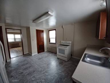 Main picture of 503 S Market St