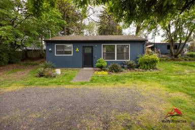 Main picture of 6200 NE 19th Ave