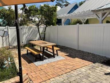 Main picture of 5020 NW 10th Pl