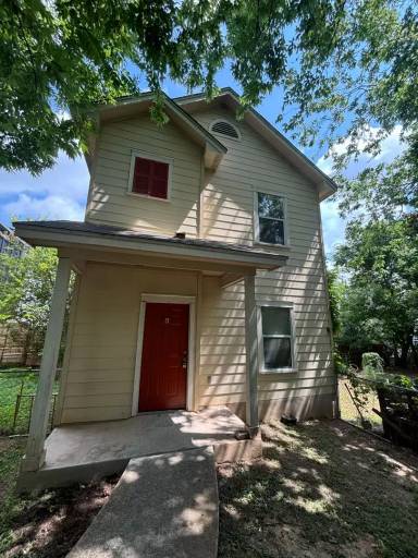 Main picture of 1703A Deloney St