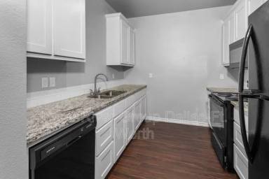 Main picture of 101 Pharm Hills Rd