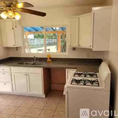 Main picture of 35047 Avenue H