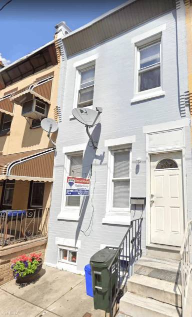 Main picture of 2208 N Cleveland St