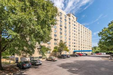 Main picture of Westgrove Tower