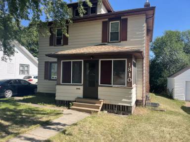 Main picture of 1810 Carver Ave