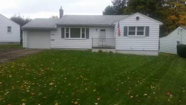Main picture of 466 Meadowbrook Ave