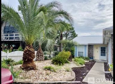 Main picture of 6909 Sunset Ave