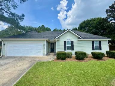 Main picture of 3863 Heather Way