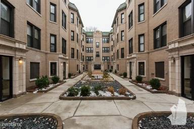 Main picture of 4034 N Ashland Ave