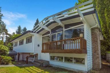 Main picture of 12527 SE 52nd St