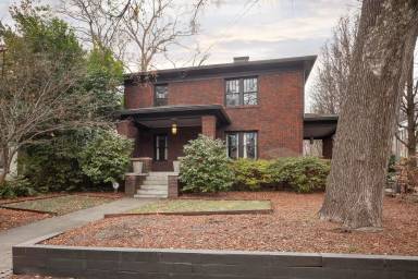 Main picture of 720 Argonne Ave NE