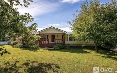 Main picture of 8665 E Lost College Rd