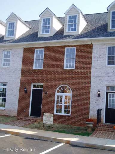 Main picture of 824 Wiggington Rd