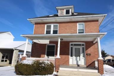 Main picture of 109 S Hess St