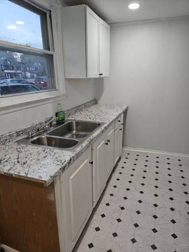 Main picture of 2725 Forwood St