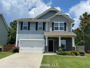 Main picture of 267 Tulip Dr