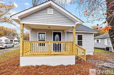 Main picture of 352 Whitner St