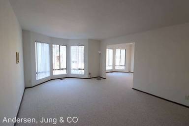 Main picture of 256 15th Ave