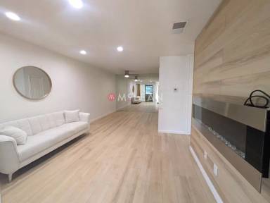 Main picture of Palm Springs Villas