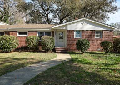 Main picture of 1190 Blue Creek Rd