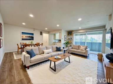 Main picture of 2255 Montrose Ave