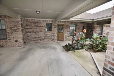 Main picture of 663 W Tarleton St