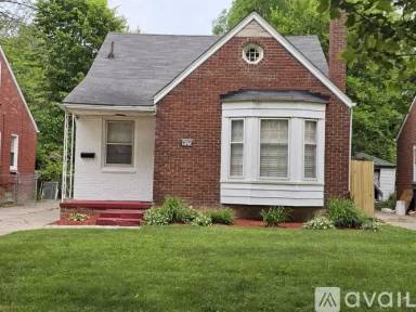 Main picture of 11275 Lakepointe St
