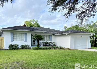 Main picture of 914 Grover Ave