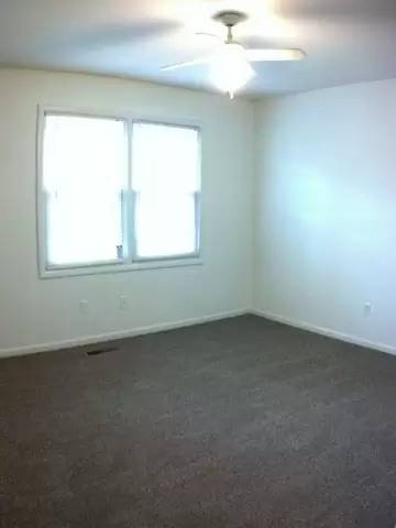 Main picture of 311 Salisbury St