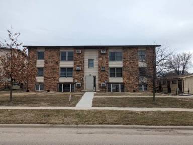 Main picture of 508 Commercial St