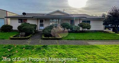 Main picture of 4516 Janice Ave NE