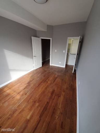 Main picture of 64 E 48th St