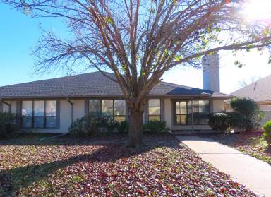 Main picture of 522 Woodland Hills Dr