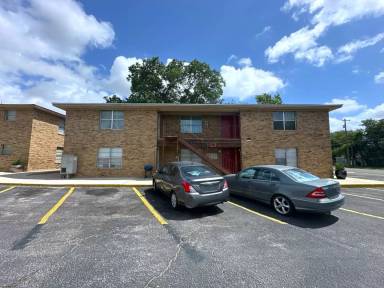 Main picture of 103 West Dunn Avenue