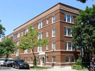 Main picture of 500 W Belden Ave