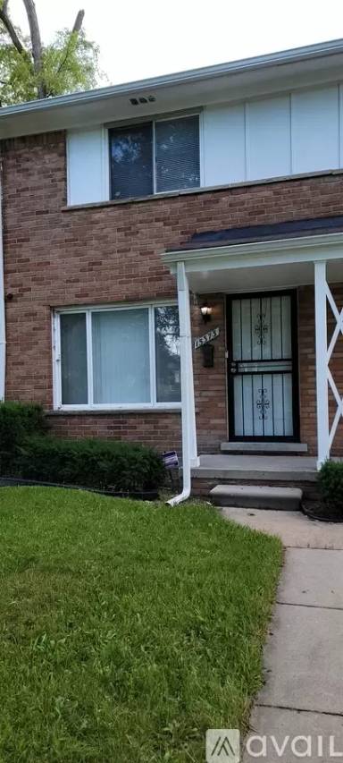Main picture of 15373 Meyers Rd