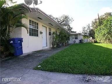 Main picture of 2522 NE 191st St