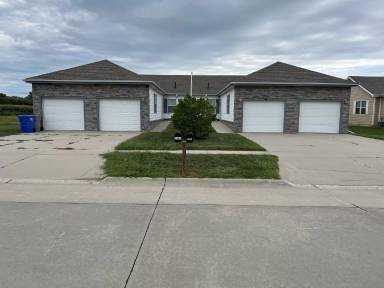 Main picture of 1303 8th Ave