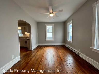 Main picture of 228 W Brush St