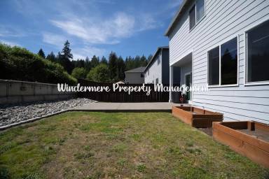 Main picture of 5064 NW Bear Paw Ct