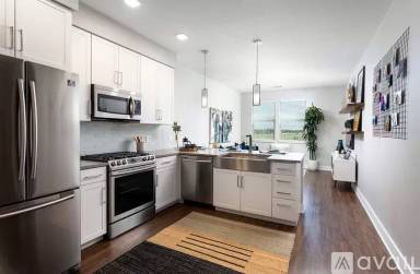 Main picture of 8519 E Lowry Blvd