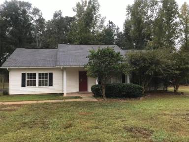 Main picture of 266 Dobbins Mill Rd