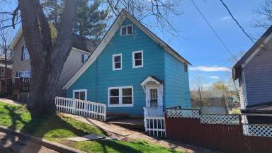 Main picture of 333 N 6th St